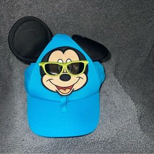 Toddler boys Mickey Mouse hat